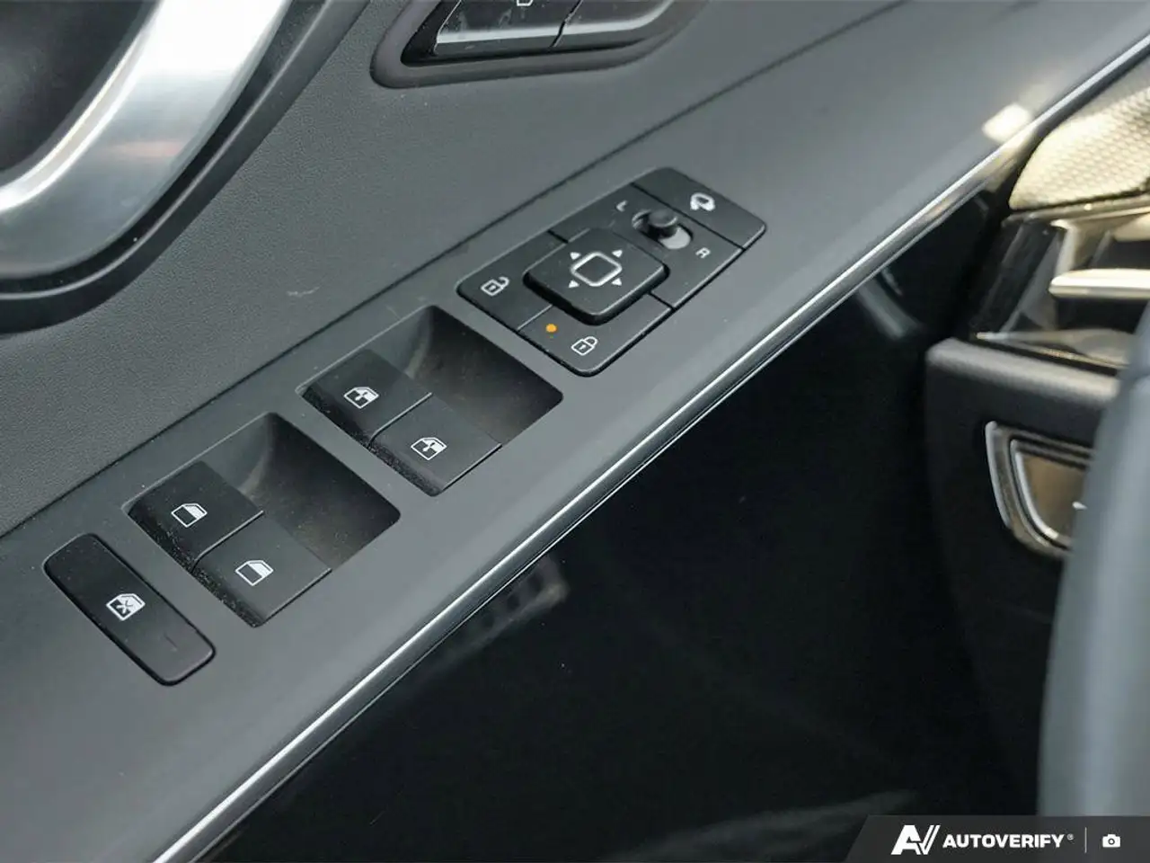 Kia Niro снимка Kia Niro