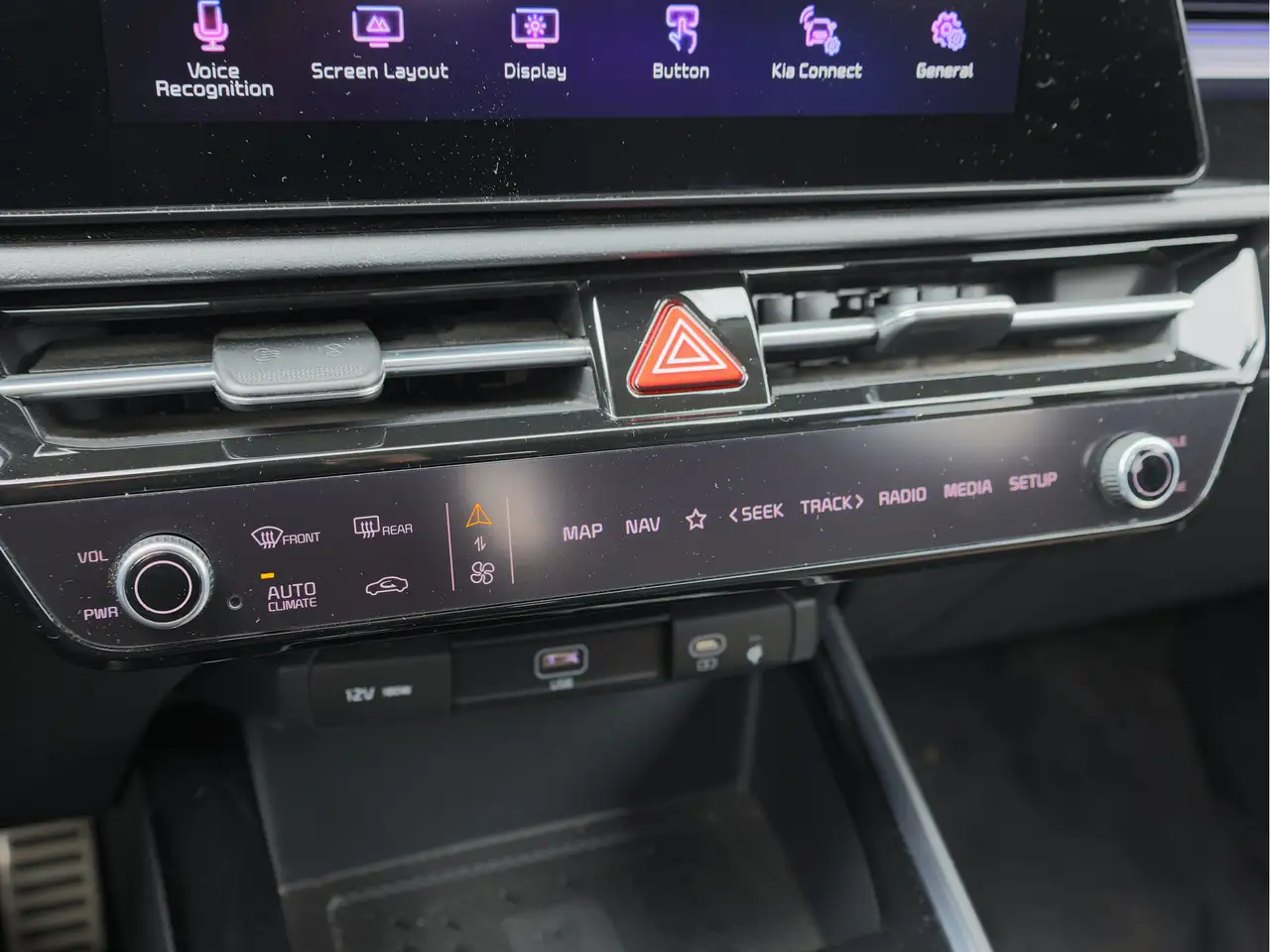 Kia Niro снимка Kia Niro
