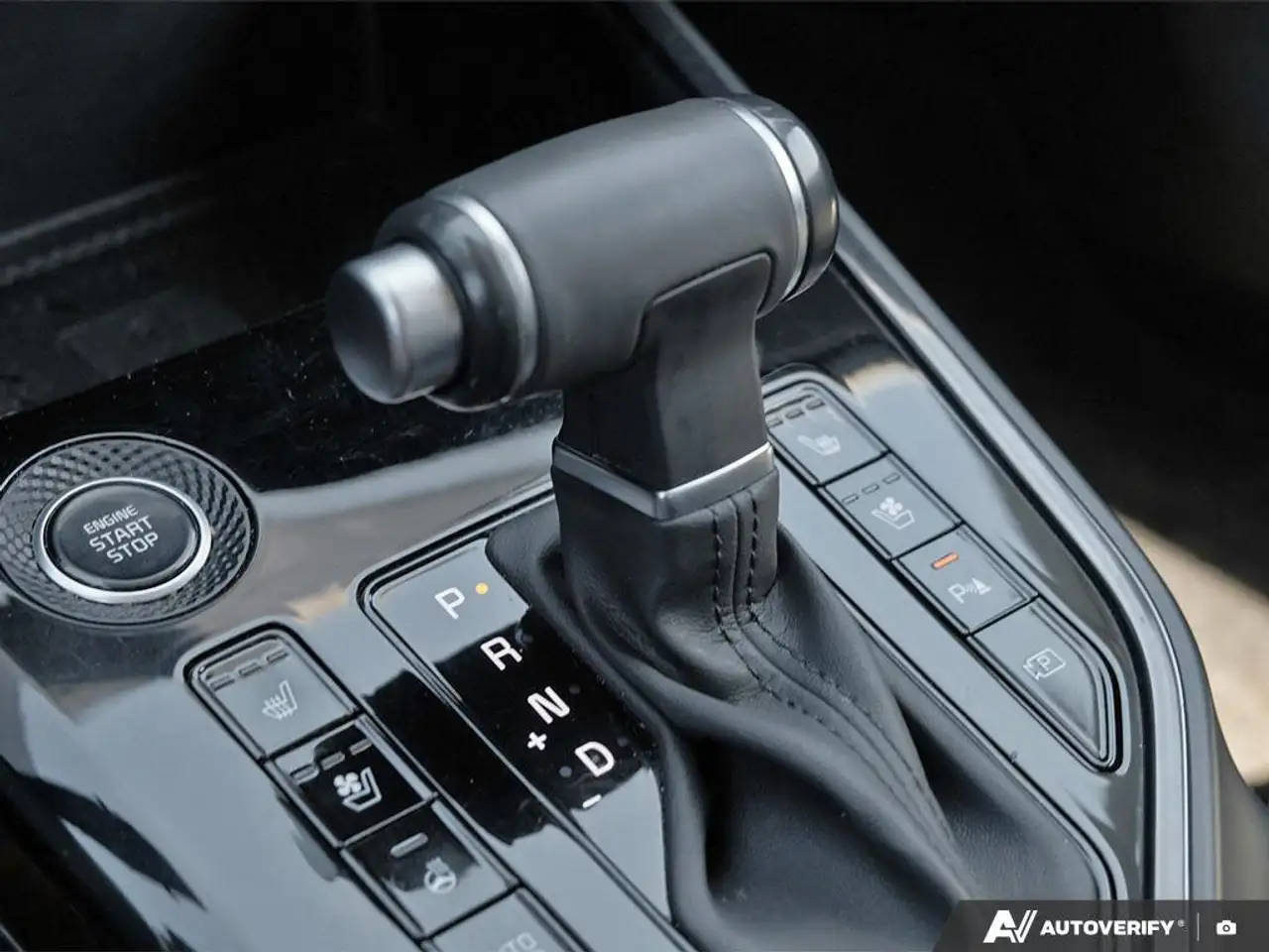 Kia Niro снимка Kia Niro