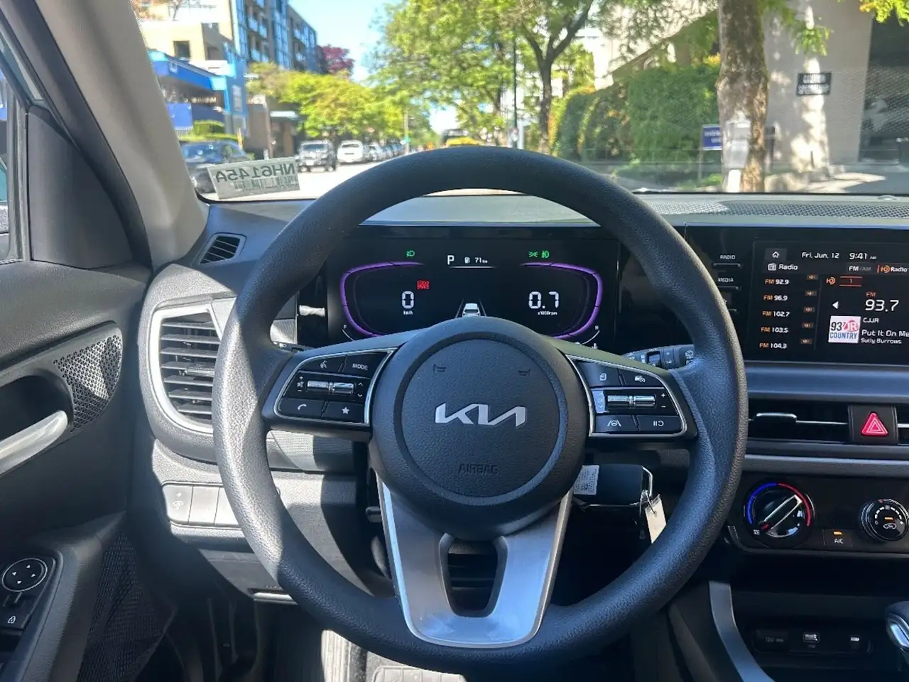 Kia Seltos photo Kia Seltos