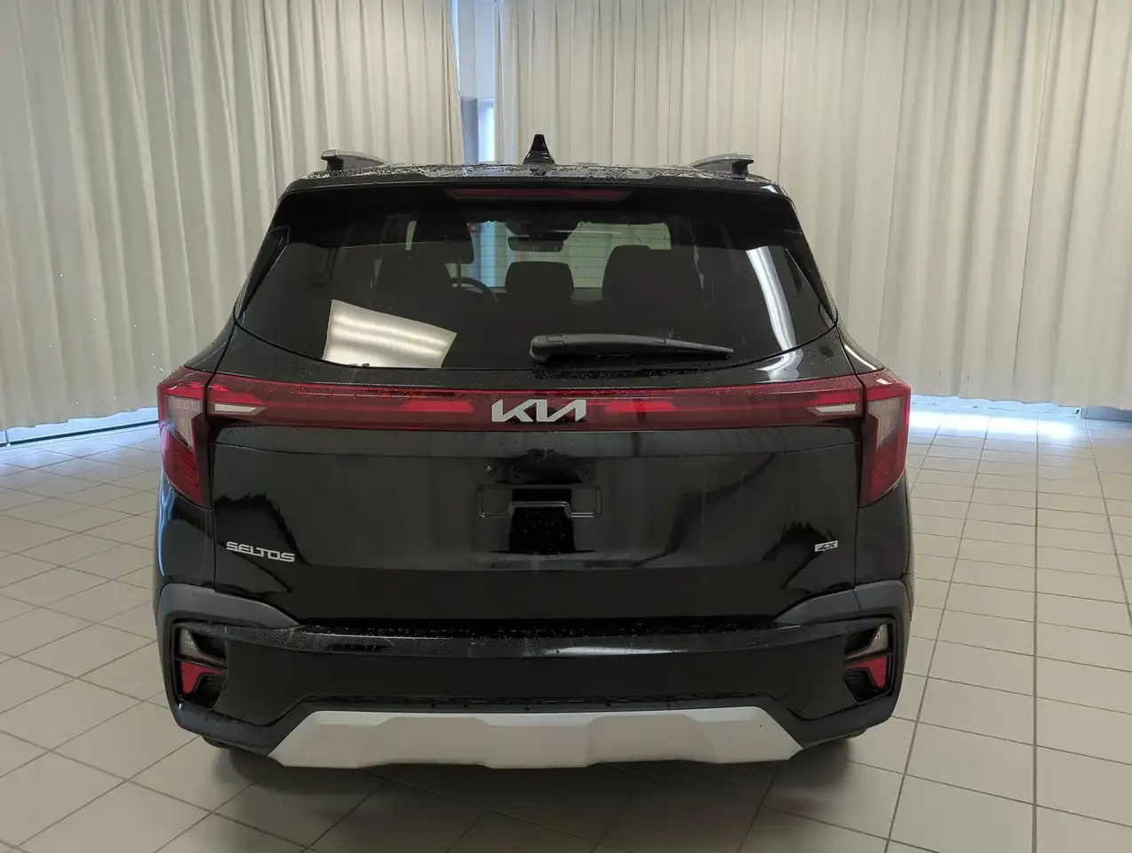 Kia Seltos снимка Kia Seltos