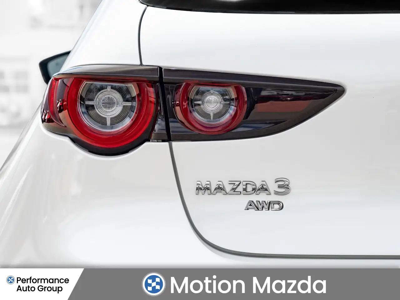 Mazda 3 снимка Mazda 3