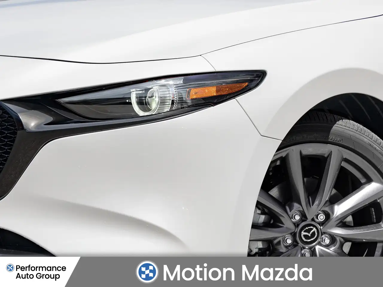 Mazda 3 снимка Mazda 3