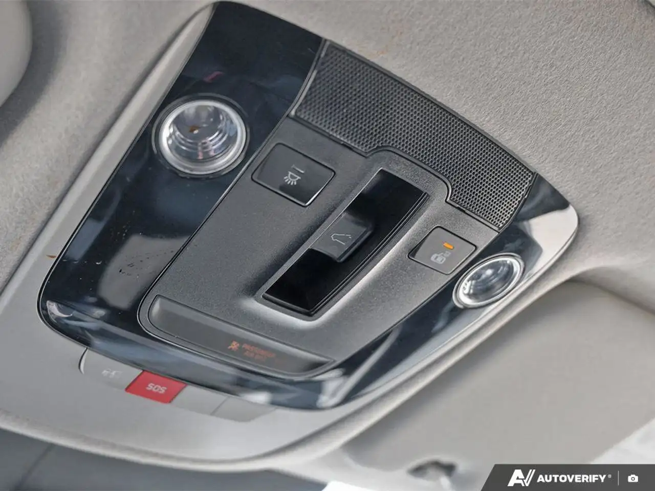 Kia Niro снимка Kia Niro