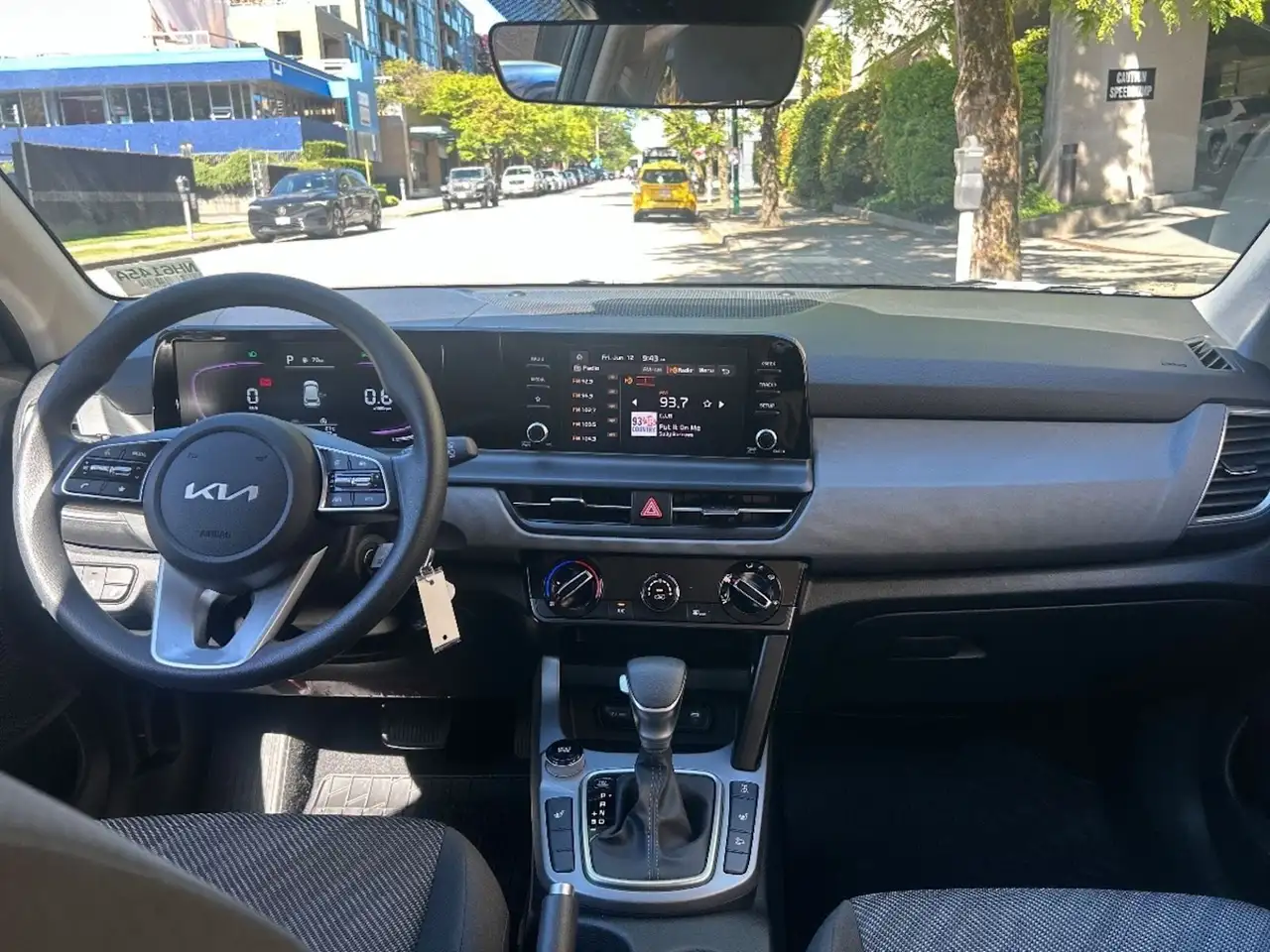 Kia Seltos photo Kia Seltos