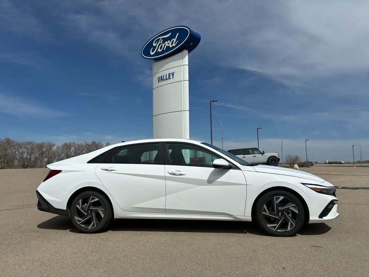 2024 Hyundai ELANTRA