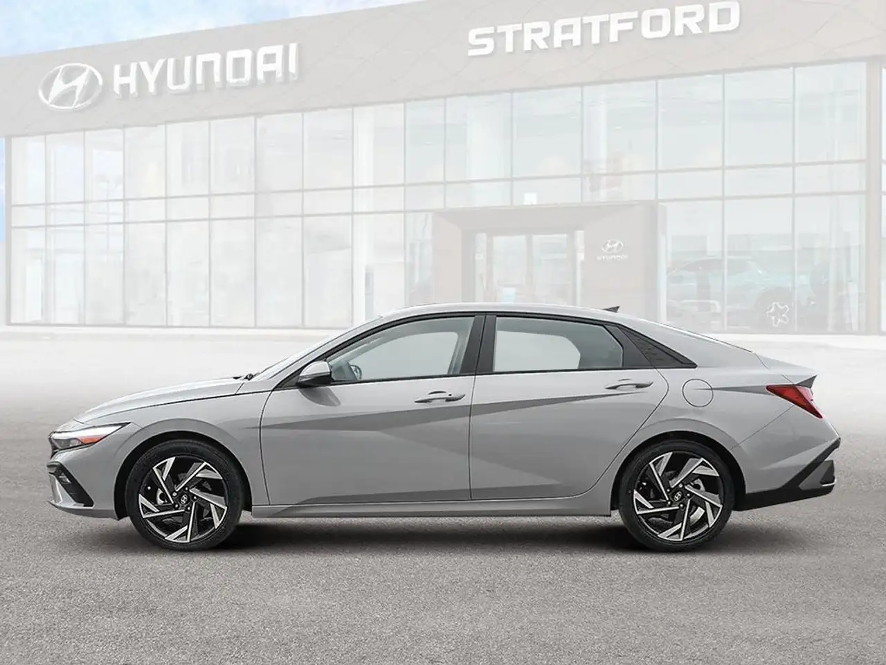 Hyundai ELANTRA photo Hyundai ELANTRA