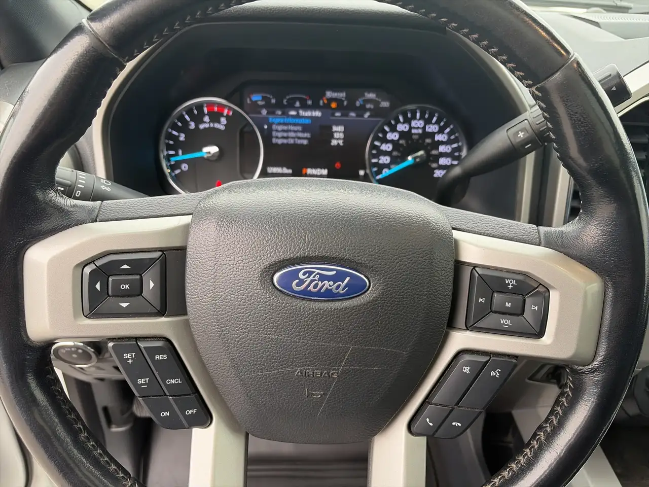 Ford F 350 снимка Ford F 350