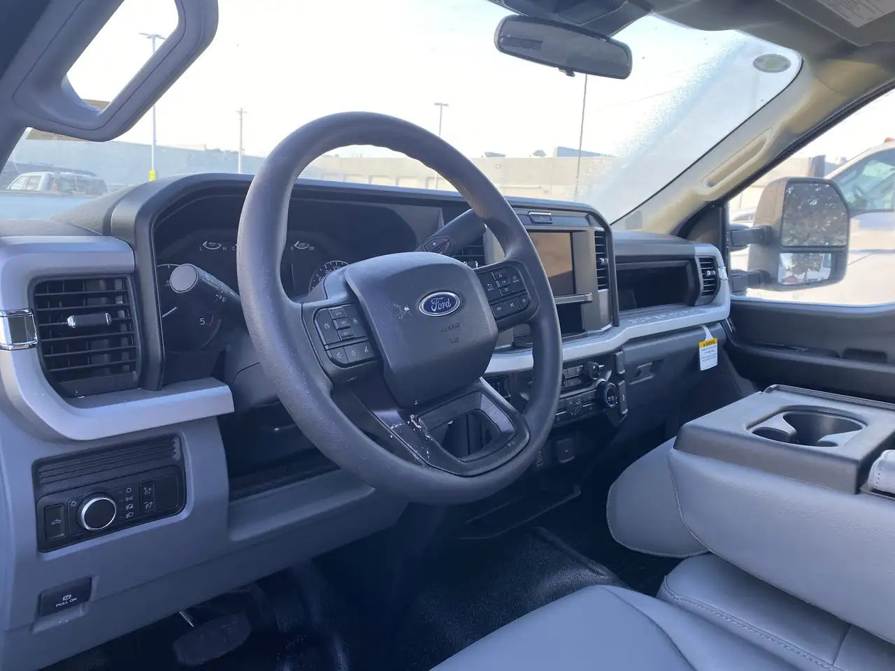 Ford F-550 Super Duty снимка Ford F-550 Super Duty