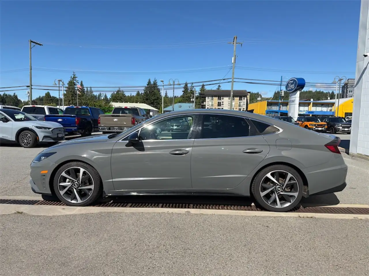 Hyundai SONATA снимка Hyundai SONATA