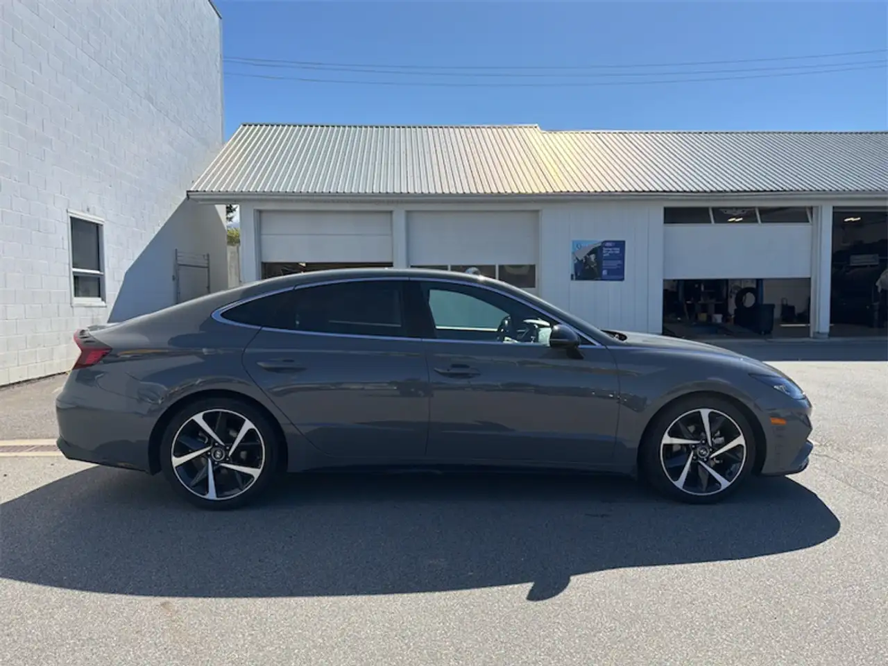 Hyundai SONATA снимка Hyundai SONATA