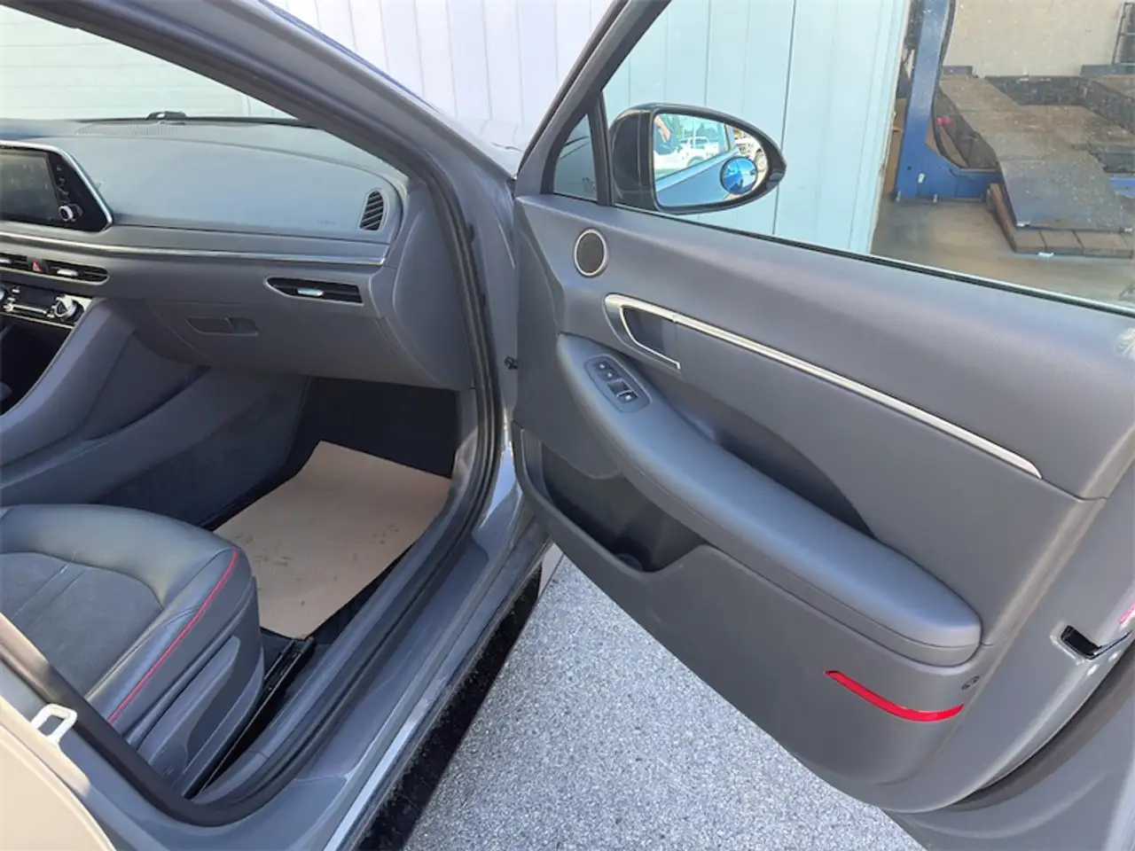 Hyundai SONATA снимка Hyundai SONATA