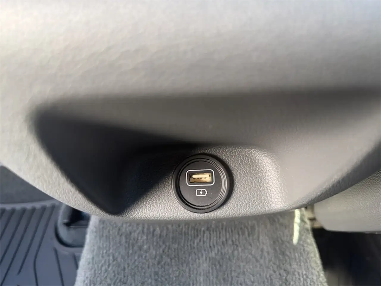Hyundai SONATA снимка Hyundai SONATA