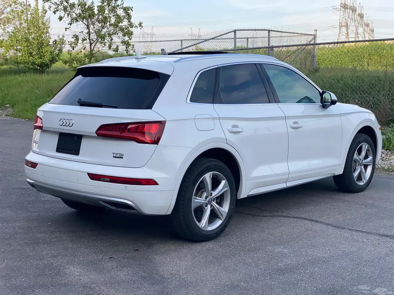 Audi Q5 снимка Audi Q5