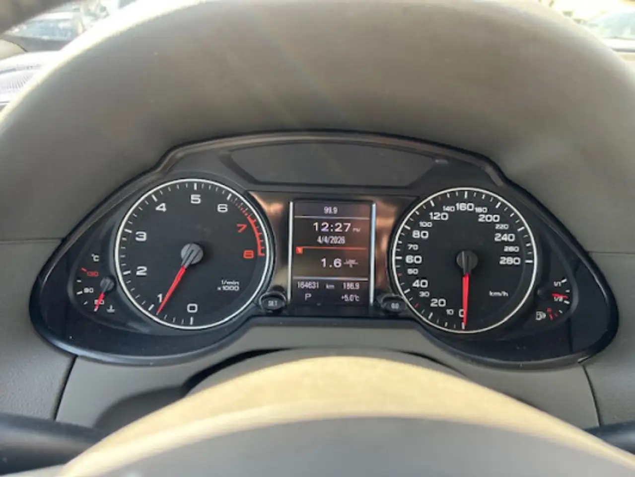 Audi Q5 photo Audi Q5