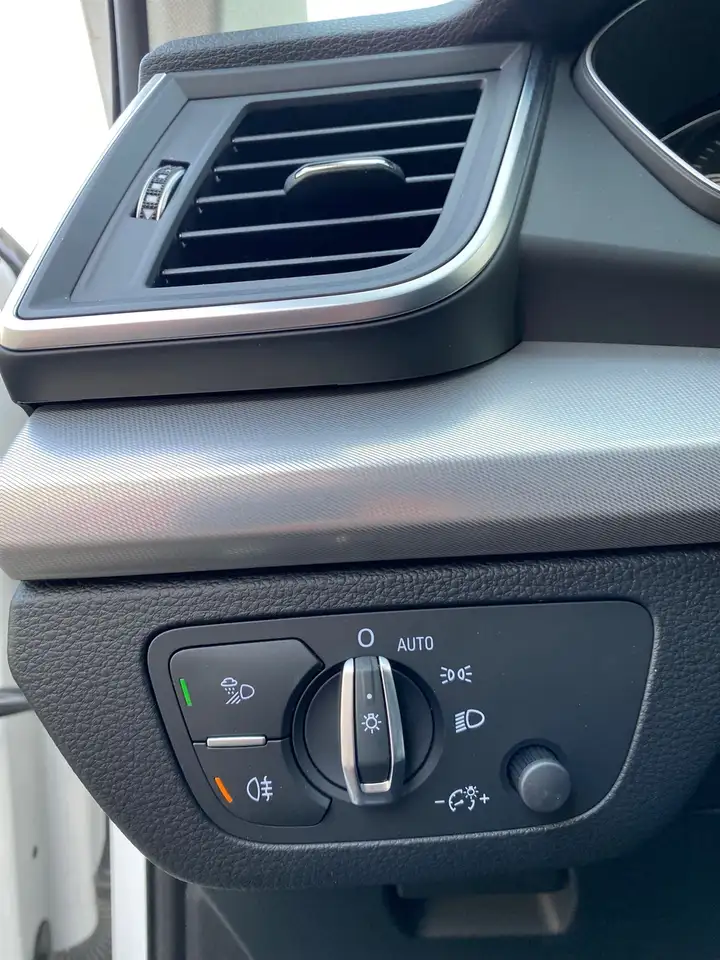 Audi Q5 снимка Audi Q5