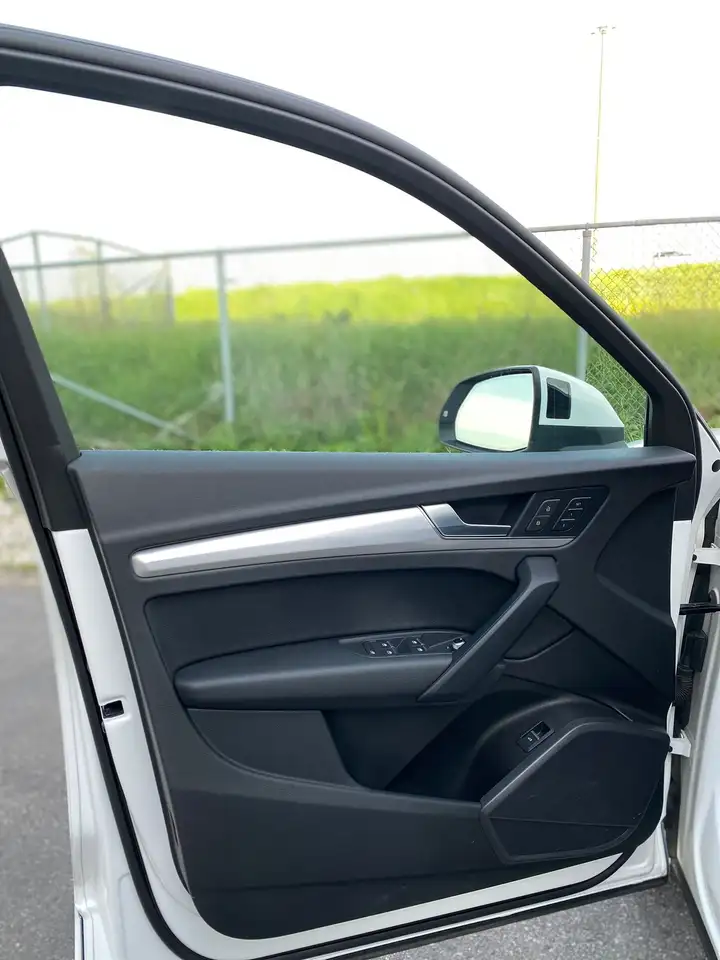 Audi Q5 снимка Audi Q5
