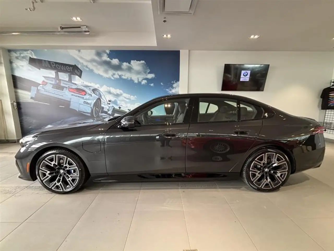 BMW 5 Series fotografie BMW 5 Series