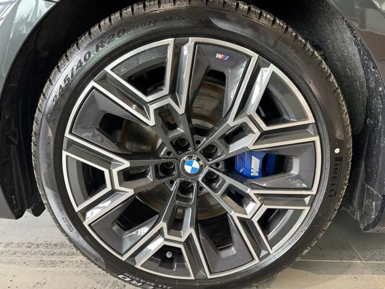 BMW 5 Series fotografie BMW 5 Series