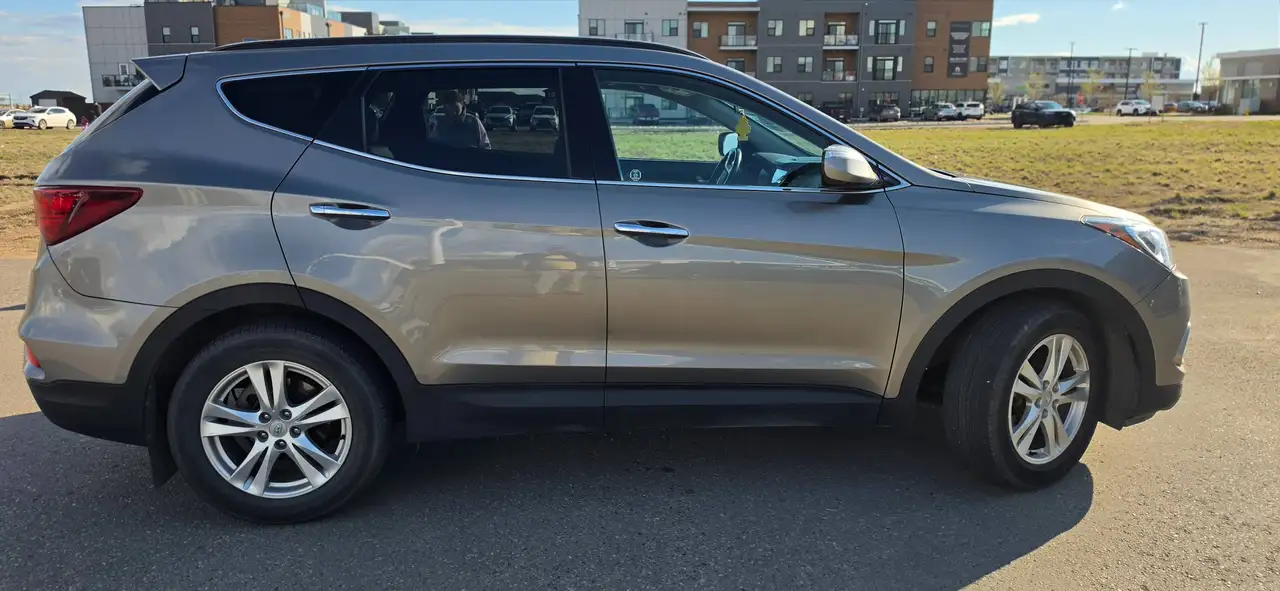 Hyundai SANTA FE снимка Hyundai SANTA FE