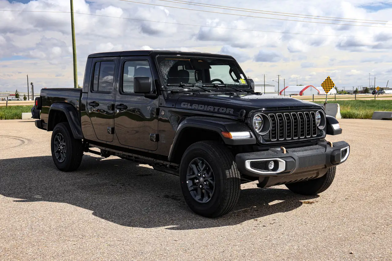Jeep Gladiator photo Jeep Gladiator