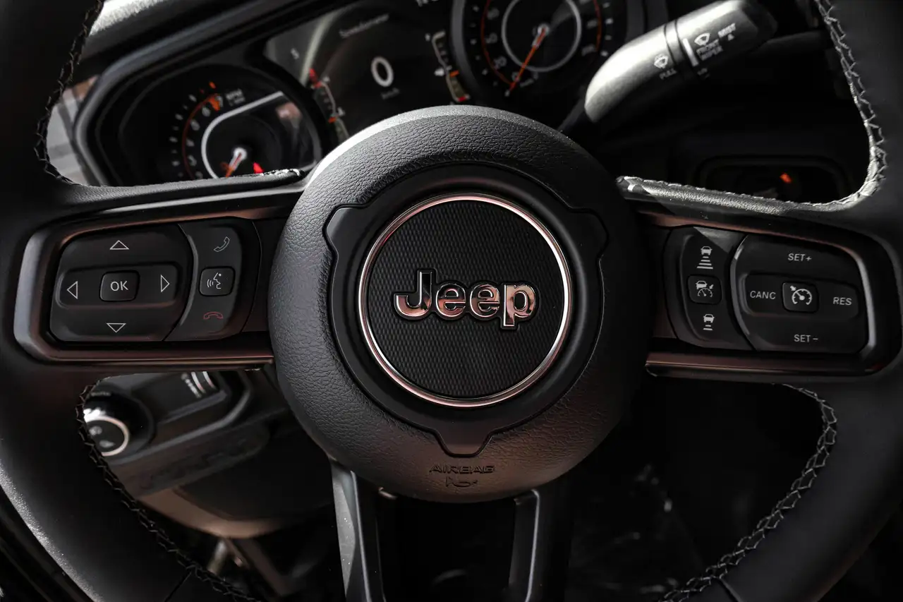 Jeep Gladiator photo Jeep Gladiator