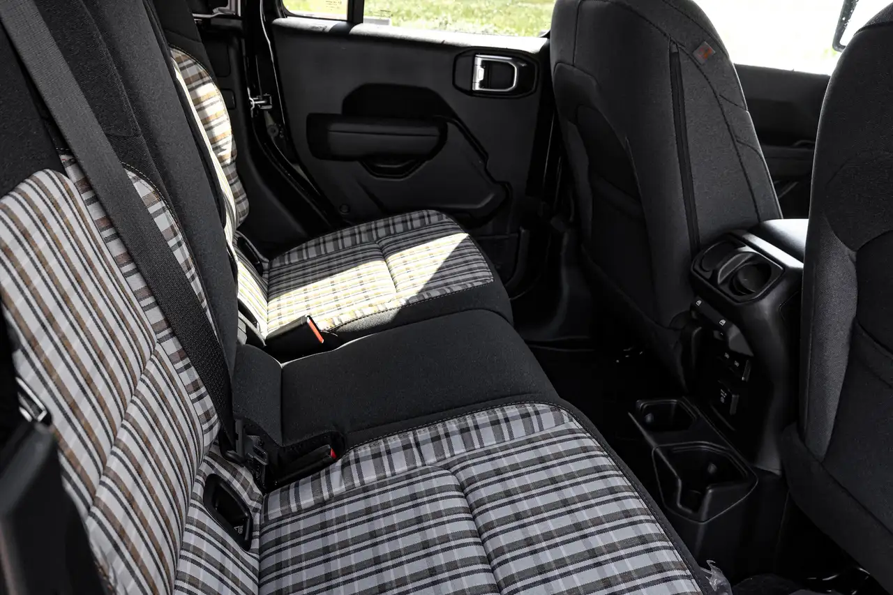 Jeep Gladiator photo Jeep Gladiator
