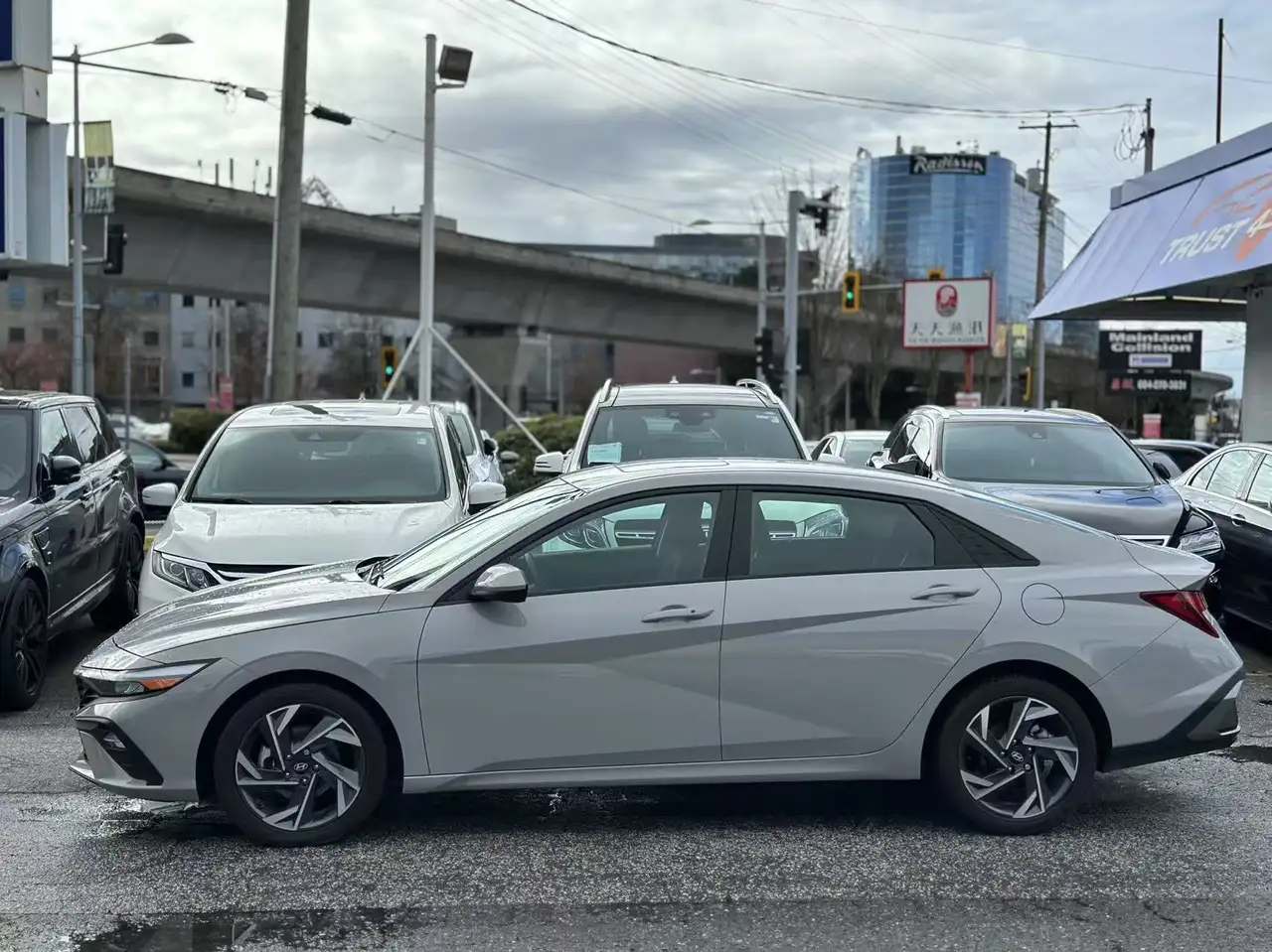 Hyundai ELANTRA снимка Hyundai ELANTRA