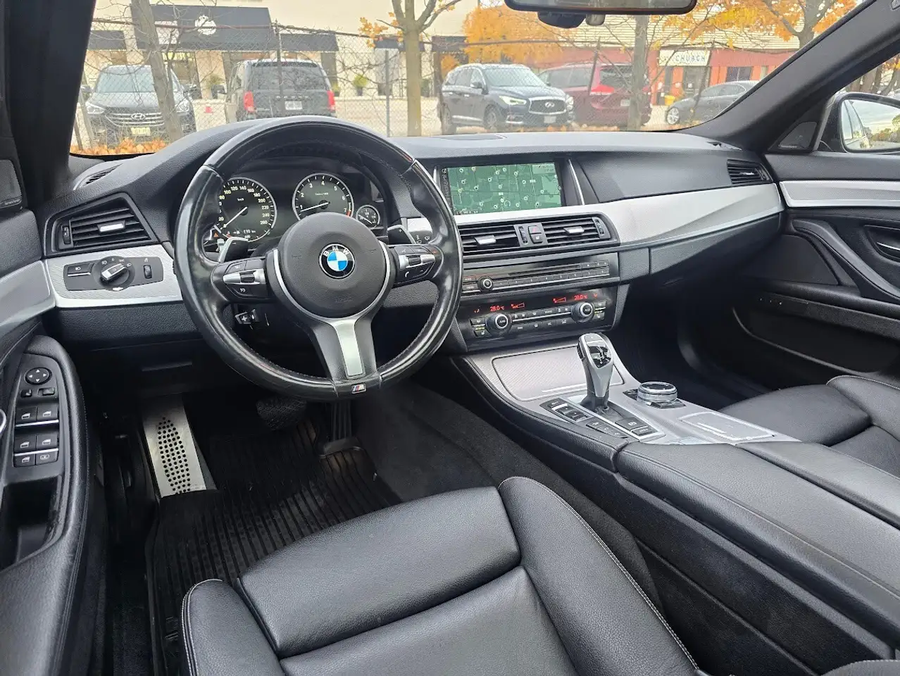 BMW 5 Series photo BMW 5 Series