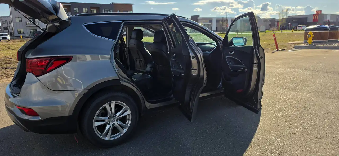 Hyundai SANTA FE снимка Hyundai SANTA FE