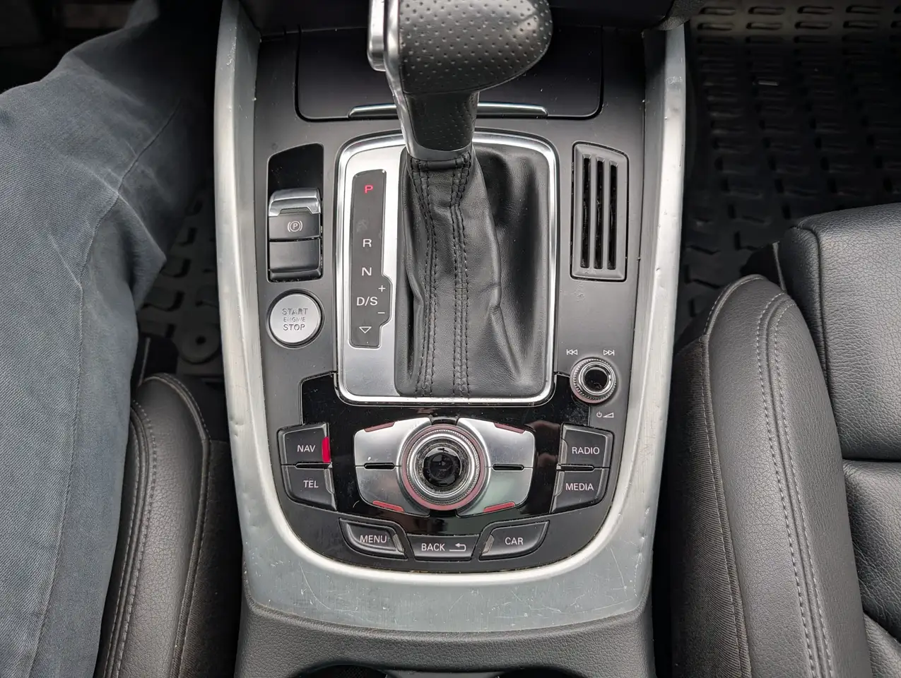 Audi Q5 снимка Audi Q5