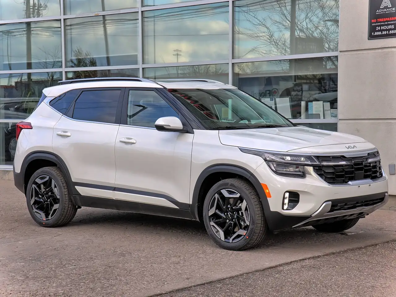 Kia Seltos снимка Kia Seltos