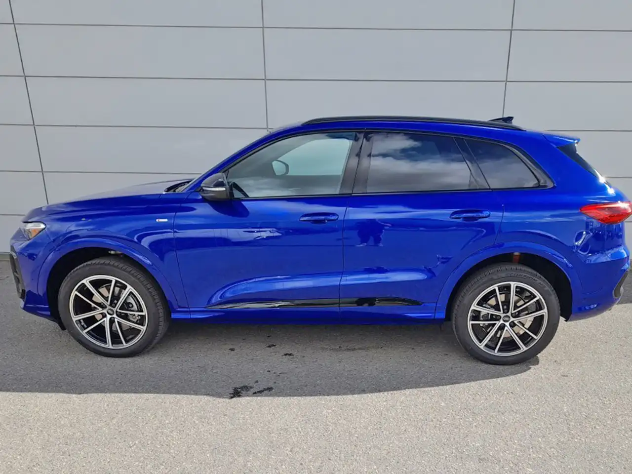 Audi Q5 photo Audi Q5