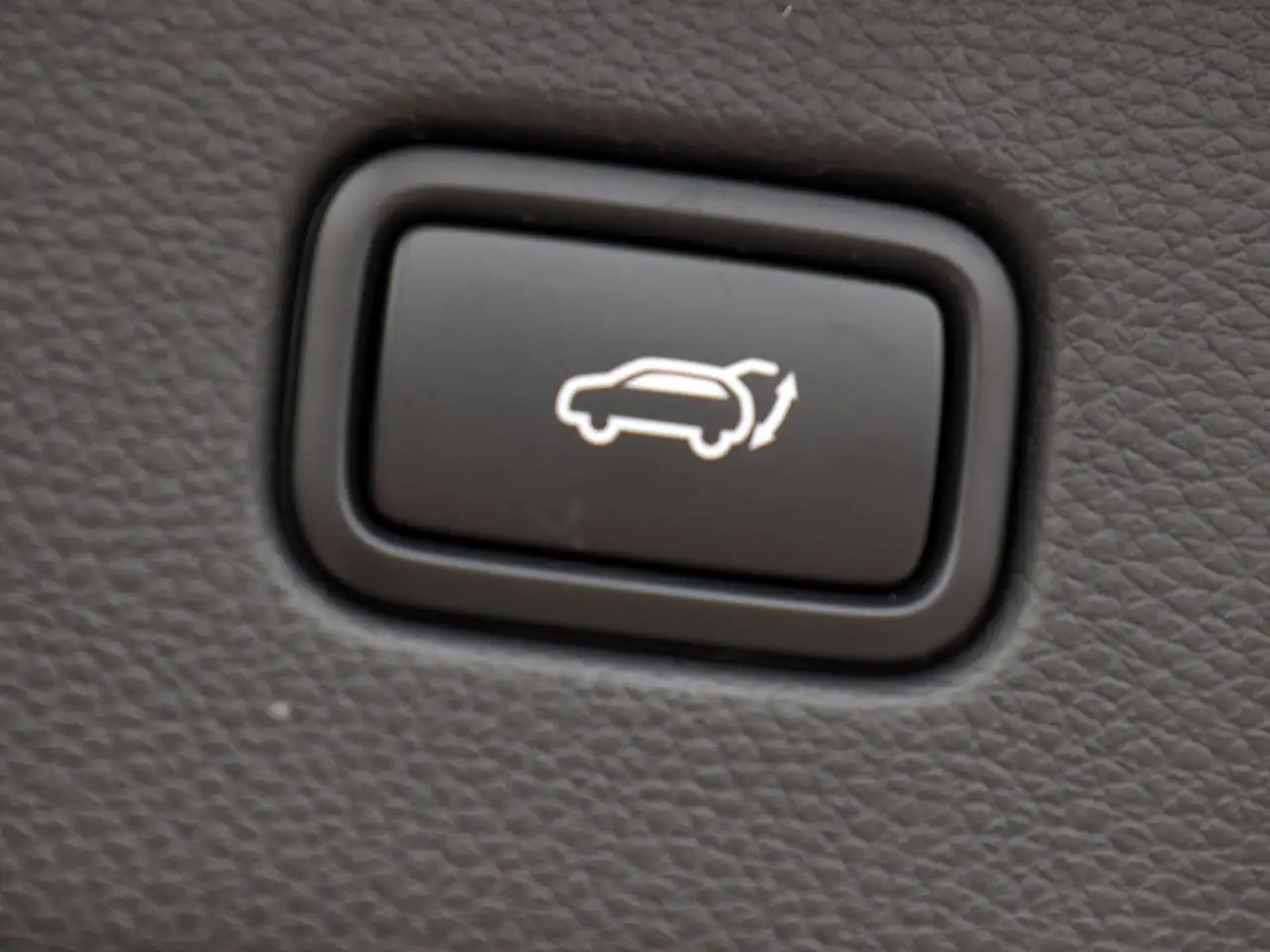 Kia Seltos снимка Kia Seltos