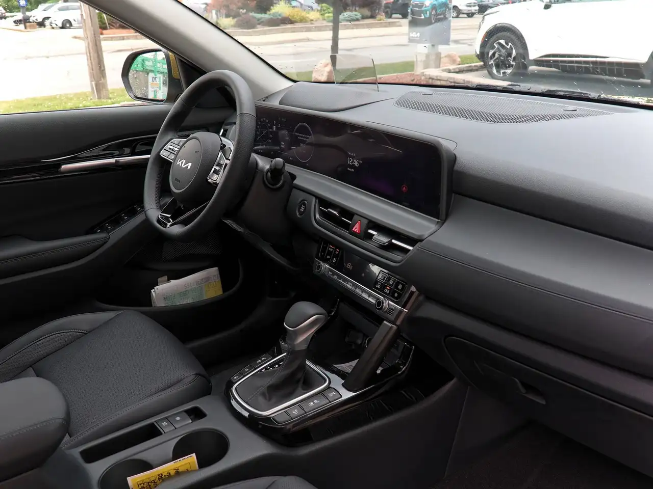 Kia Seltos снимка Kia Seltos