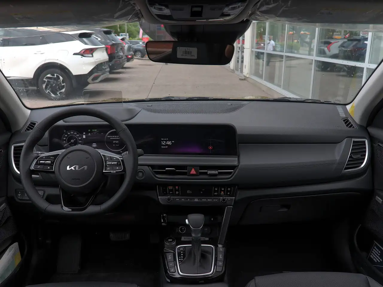 Kia Seltos снимка Kia Seltos