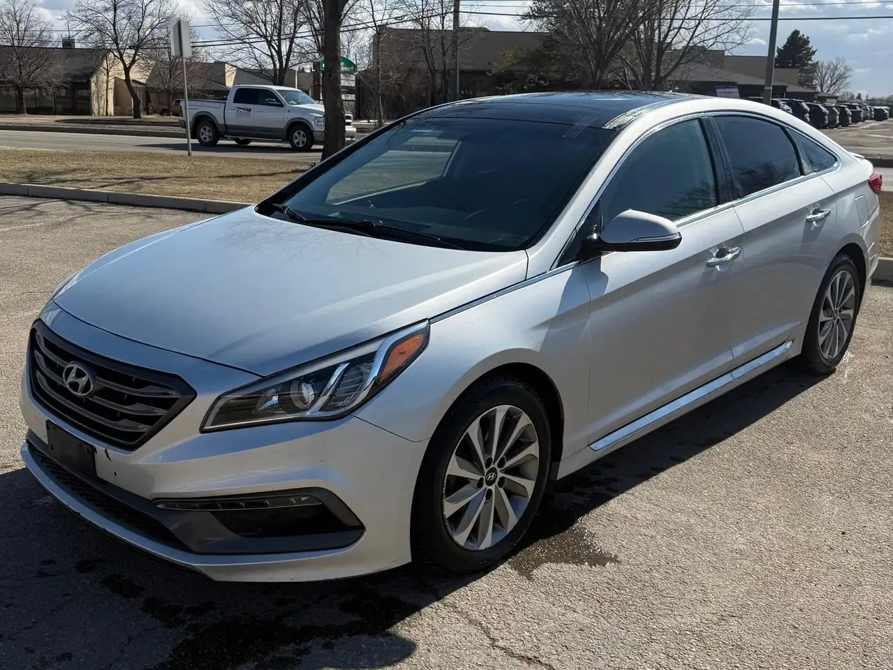 Hyundai SONATA снимка Hyundai SONATA