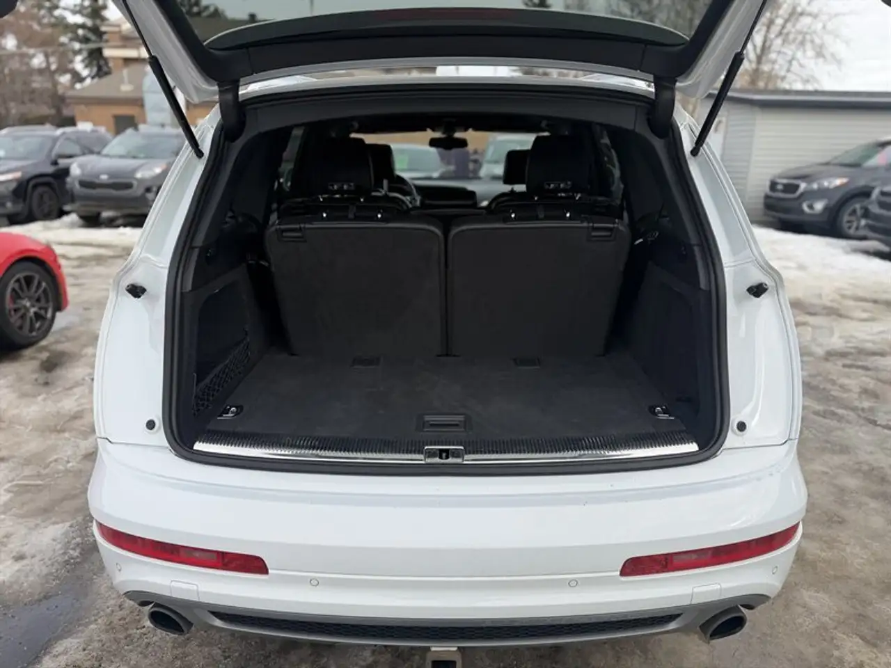 Audi Q7 photo Audi Q7