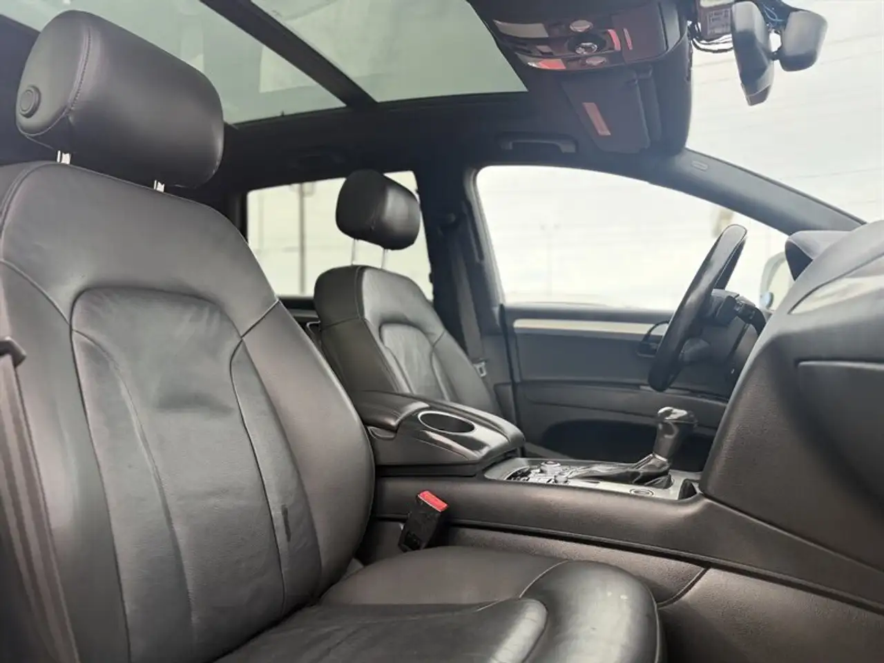 Audi Q7 photo Audi Q7