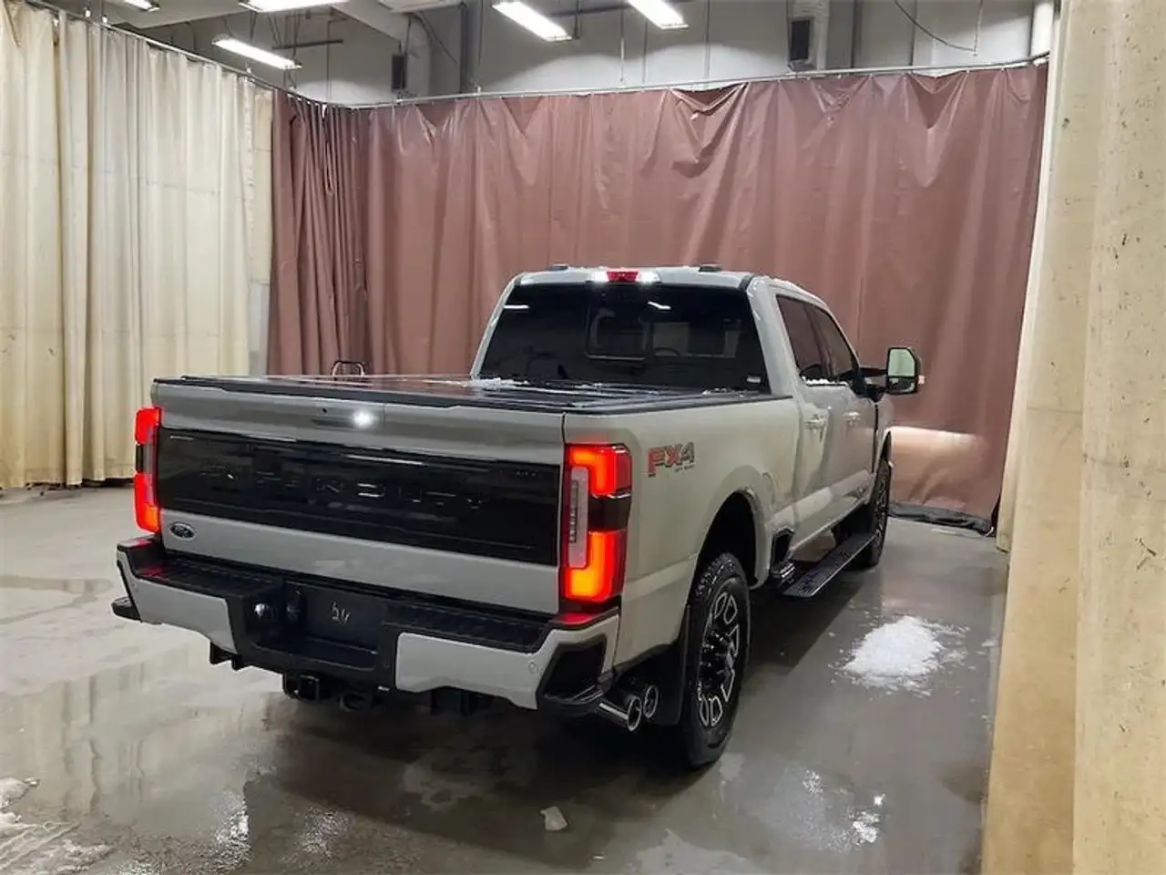 Ford F 350 fotografie Ford F 350