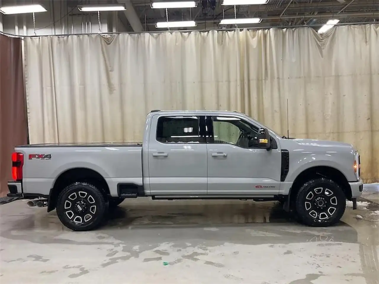 Ford F 350 fotografie Ford F 350