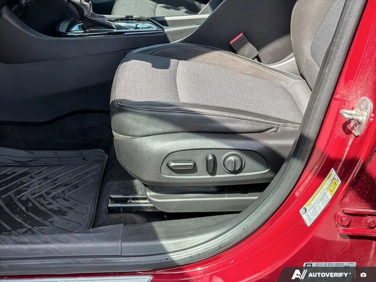 Buick Encore снимка Buick Encore