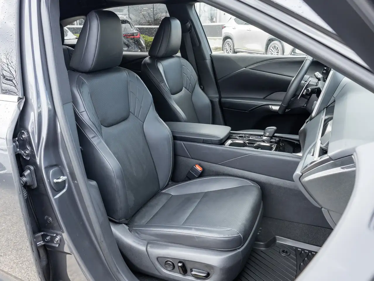 Lexus RX снимка Lexus RX