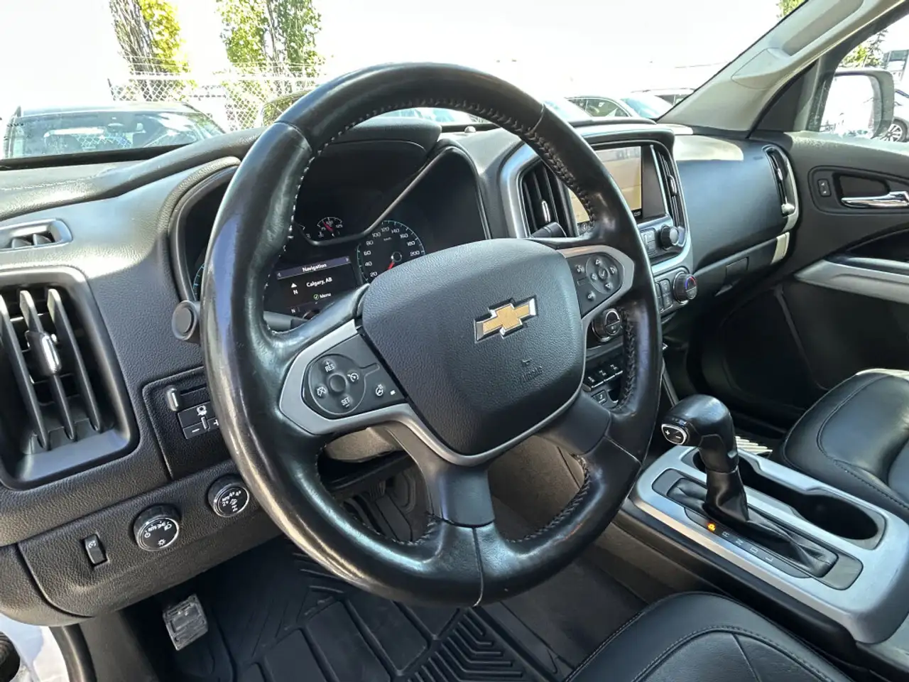 Chevrolet Colorado снимка Chevrolet Colorado