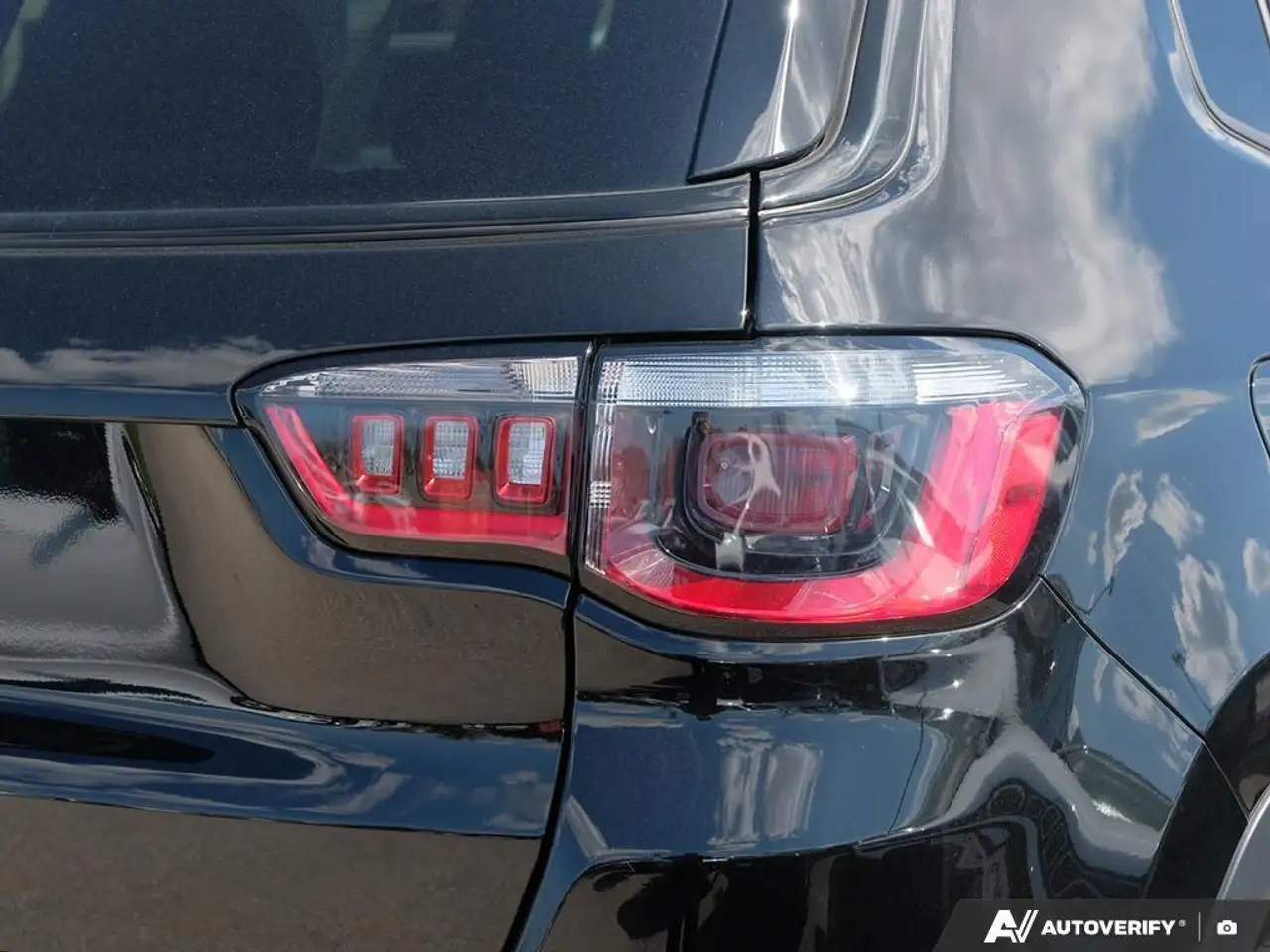 Jeep Compass photo Jeep Compass