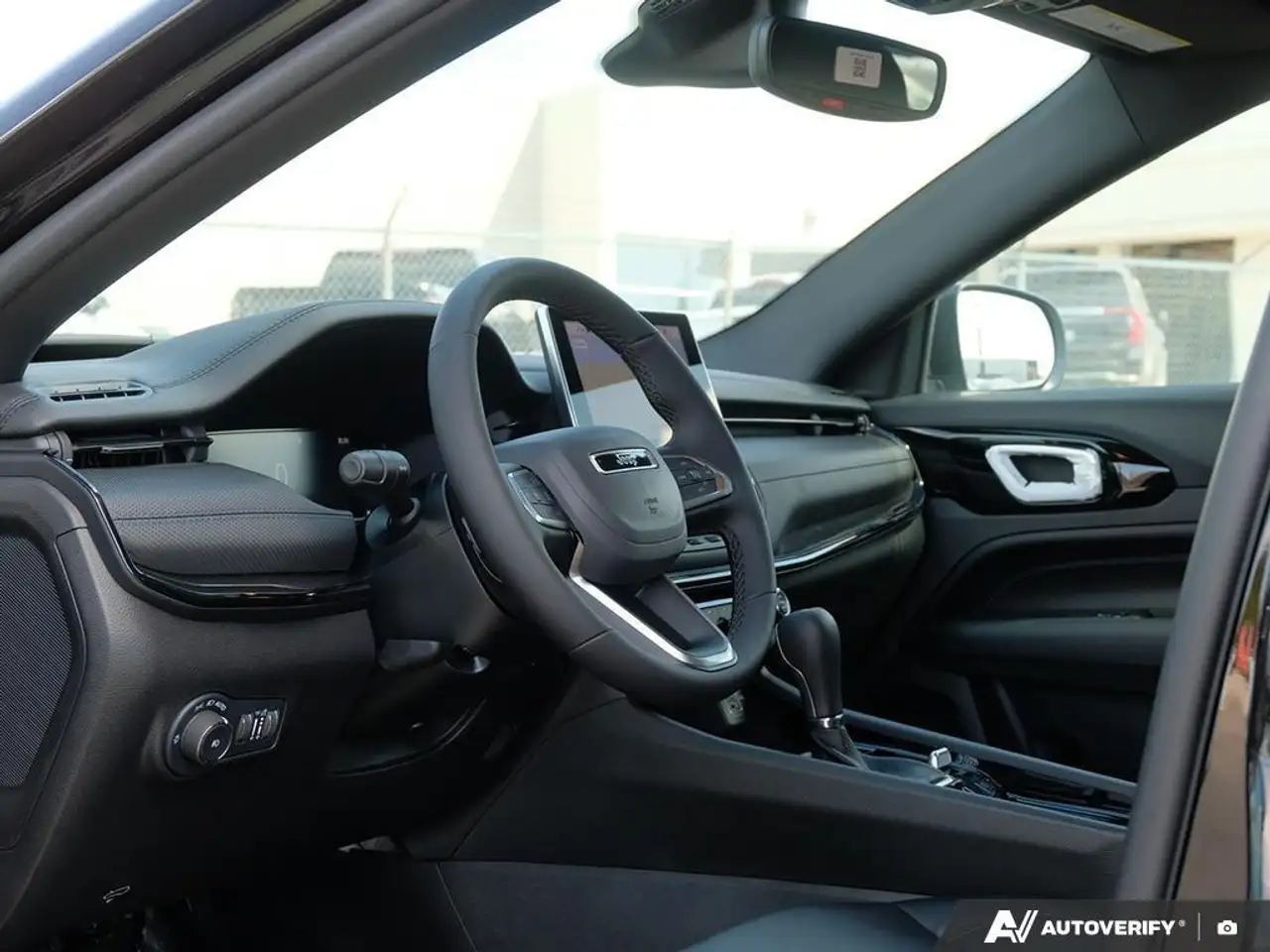 Jeep Compass photo Jeep Compass
