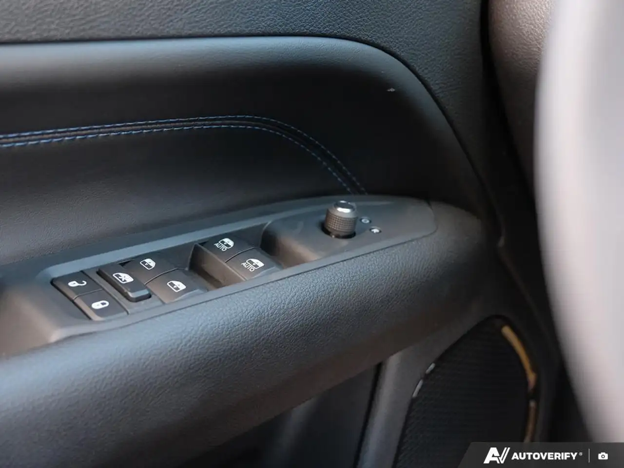 Jeep Compass photo Jeep Compass