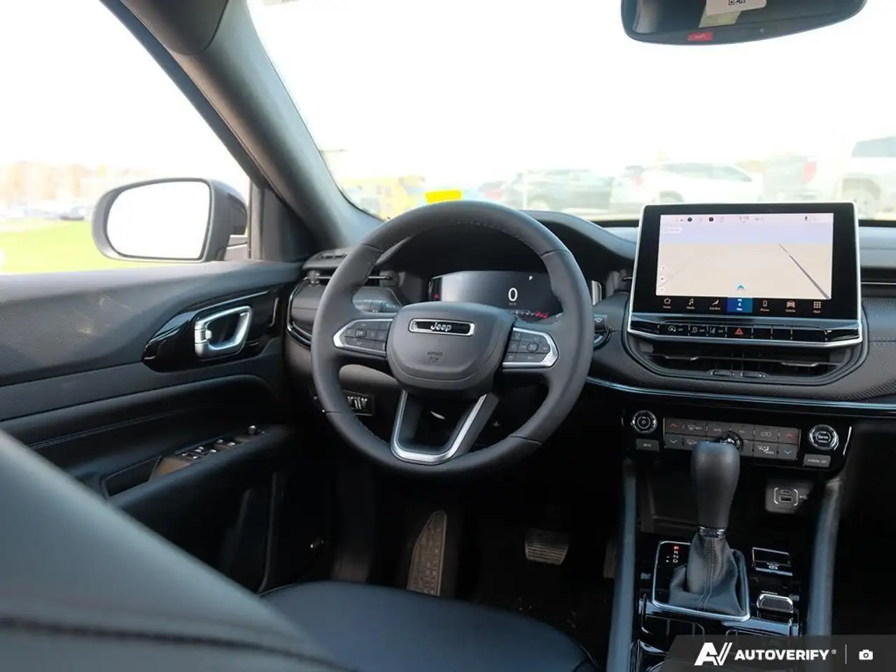 Jeep Compass photo Jeep Compass