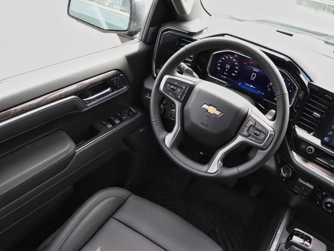 Chevrolet Silverado 1500 снимка Chevrolet Silverado 1500
