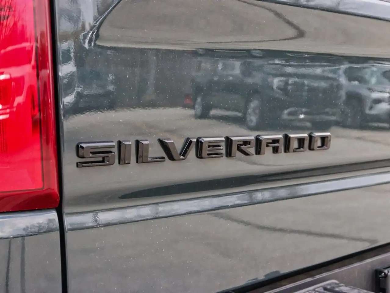 Chevrolet Silverado 1500 снимка Chevrolet Silverado 1500